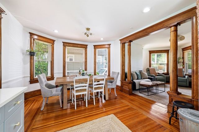 9 Callender Ave, East Longmeadow, MA 01028