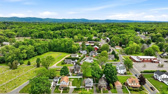 9 Callender Ave, East Longmeadow, MA 01028
