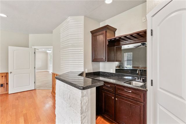 6701 Old Reliance Road, Bryan, TX 77808