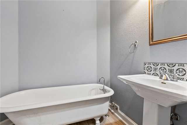 6701 Old Reliance Road, Bryan, TX 77808