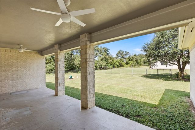 6701 Old Reliance Road, Bryan, TX 77808