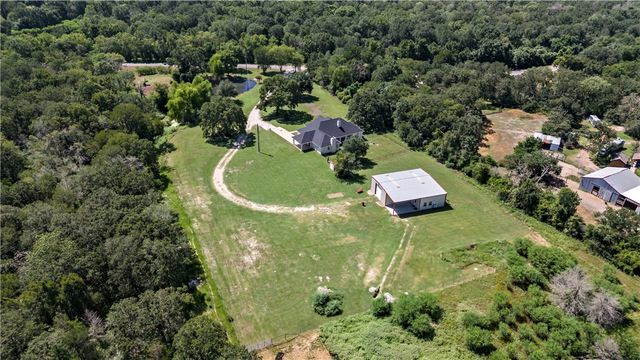 6701 Old Reliance Road, Bryan, TX 77808