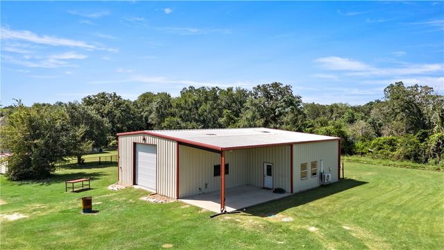 6701 Old Reliance Road, Bryan, TX 77808