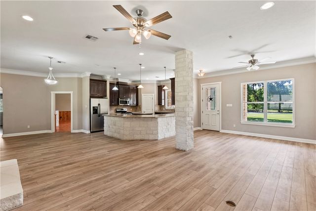 6701 Old Reliance Road, Bryan, TX 77808