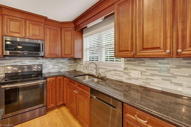 383 Simmons Road, Pilot Mountain, NC 27041