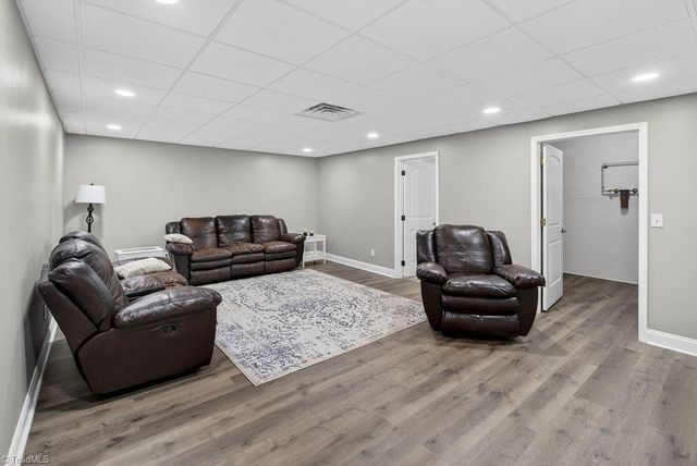 383 Simmons Road, Pilot Mountain, NC 27041