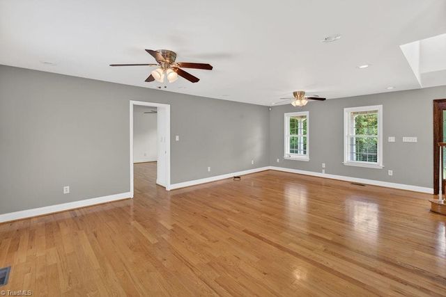 383 Simmons Road, Pilot Mountain, NC 27041
