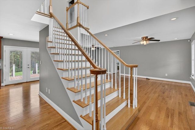 383 Simmons Road, Pilot Mountain, NC 27041