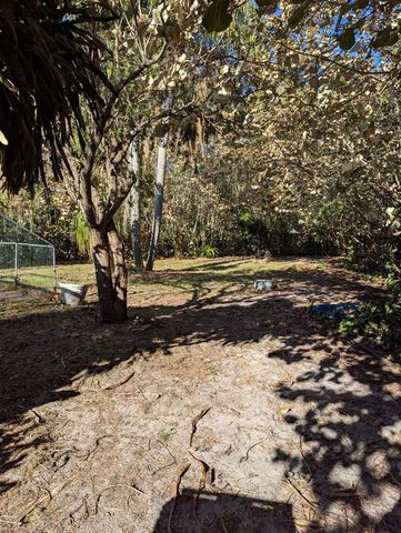 1961 SE Gena Road, Port St. Lucie, FL 34952