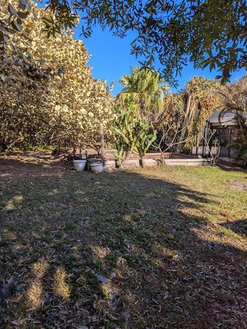 1961 SE Gena Road, Port St. Lucie, FL 34952