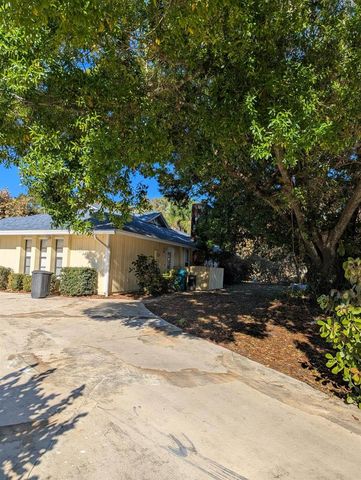 1961 SE Gena Road, Port St. Lucie, FL 34952