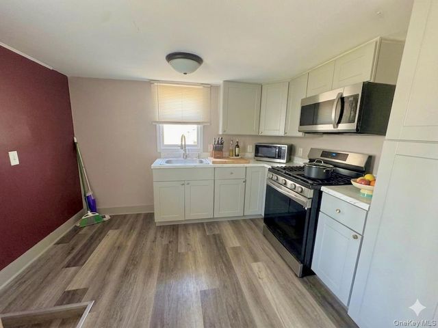 21 Center Street, Highland Falls, NY 10928