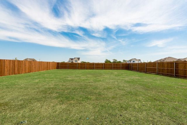 511 San Angelo Drive, Forney, TX 75126