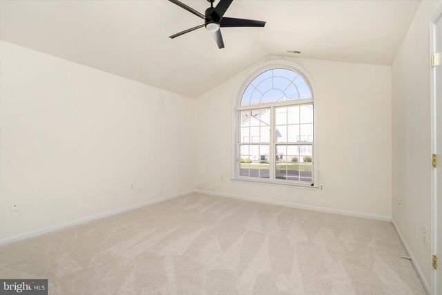 64 TRADITIONS WAY, Lawrenceville, NJ 08648