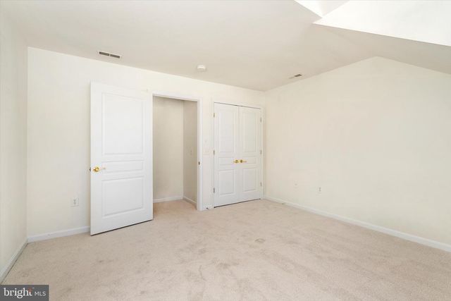 64 TRADITIONS WAY, Lawrenceville, NJ 08648