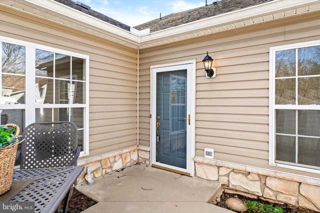 64 TRADITIONS WAY, Lawrenceville, NJ 08648