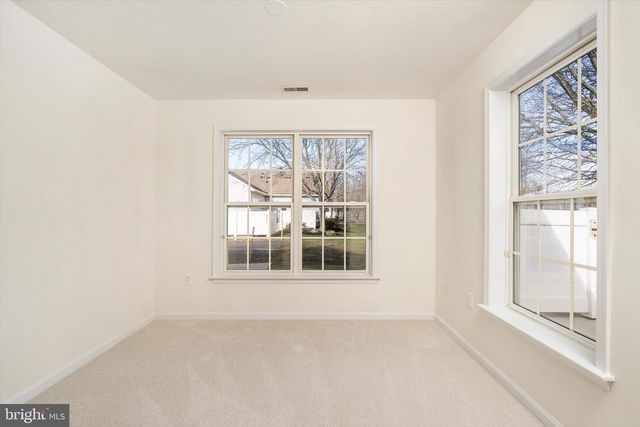 64 TRADITIONS WAY, Lawrenceville, NJ 08648