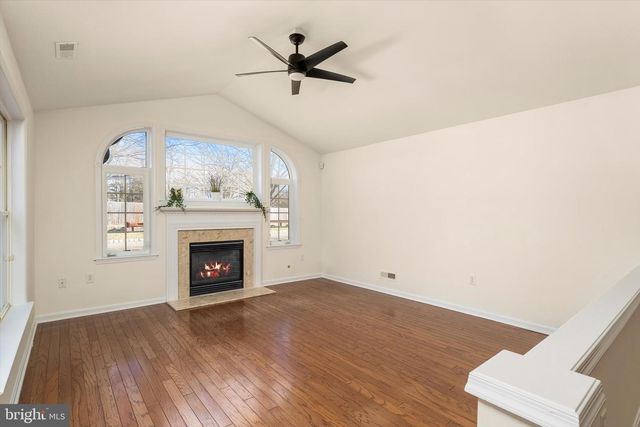 64 TRADITIONS WAY, Lawrenceville, NJ 08648