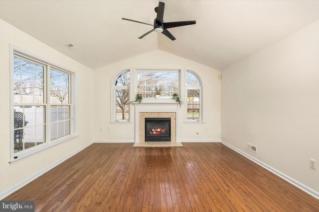 64 TRADITIONS WAY, Lawrenceville, NJ 08648