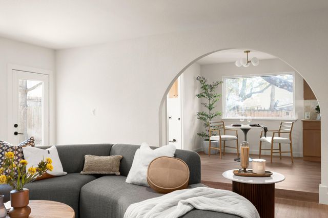 12036 Lincolnshire DR, Austin, TX 78758