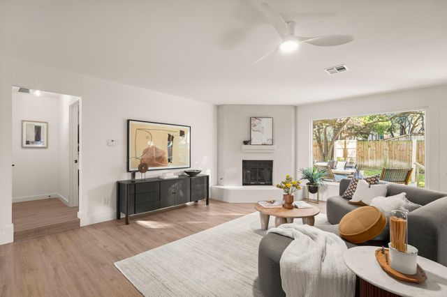 12036 Lincolnshire DR, Austin, TX 78758