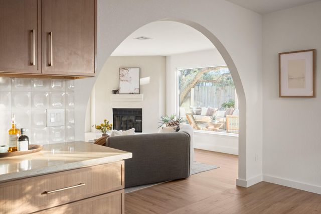 12036 Lincolnshire DR, Austin, TX 78758