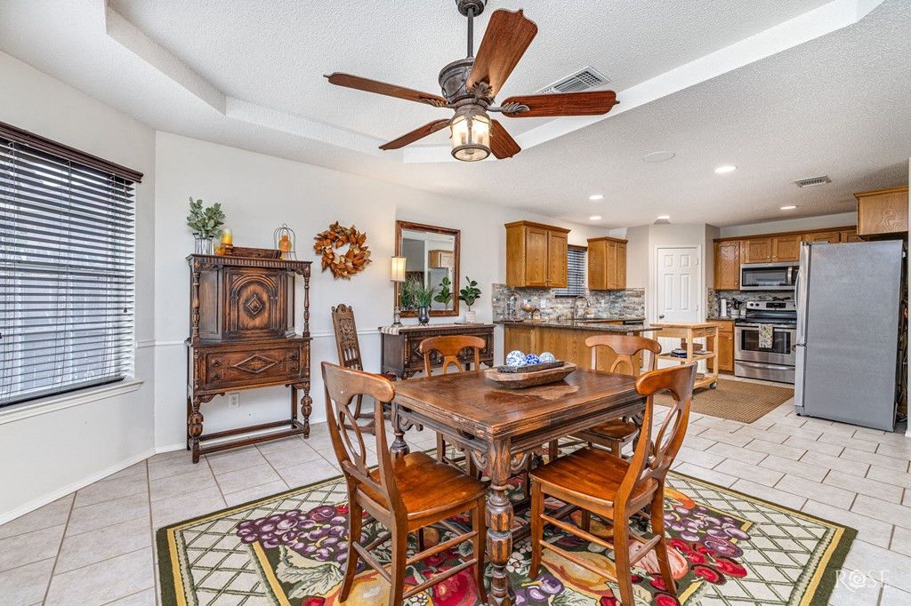 Image 9 of property listing at 3618 Dominion Ridge, San Angelo, TX 76904