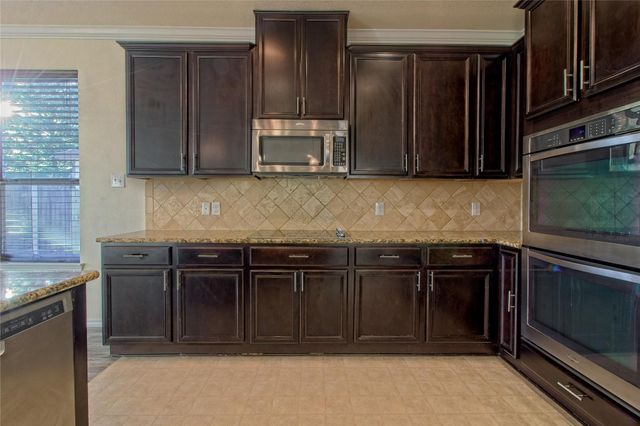 2239 Howry DR, Georgetown, TX 78626