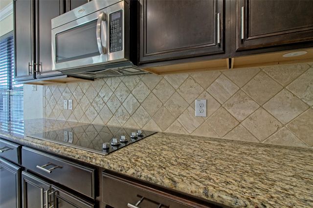 2239 Howry DR, Georgetown, TX 78626