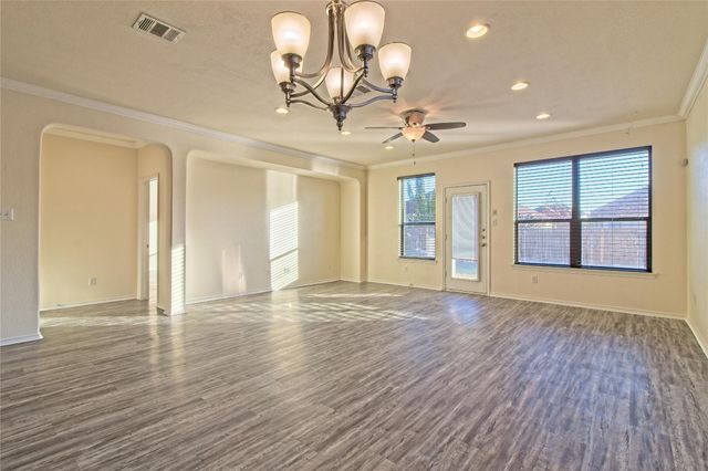 2239 Howry DR, Georgetown, TX 78626