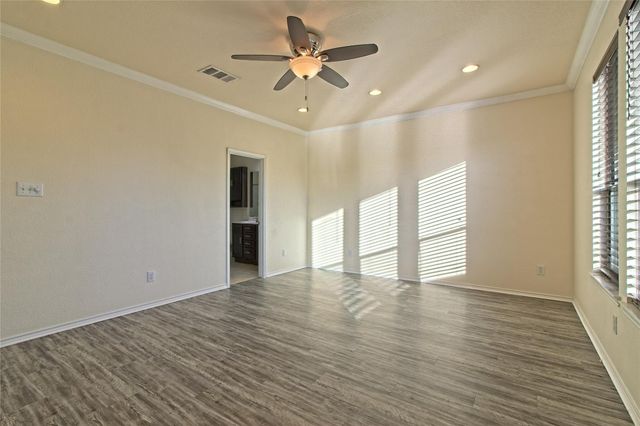 2239 Howry DR, Georgetown, TX 78626