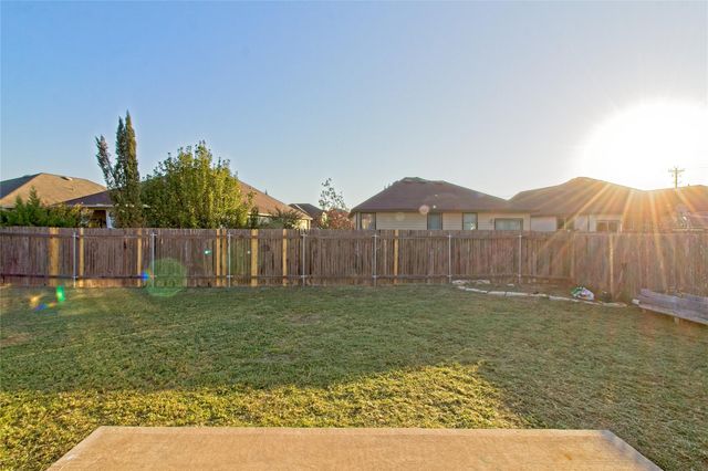 2239 Howry DR, Georgetown, TX 78626