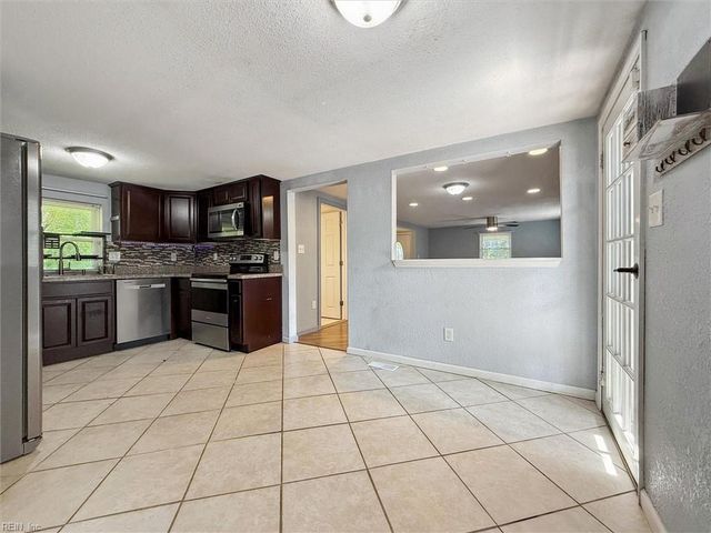 4200 Airline BLVD, Chesapeake, VA 23321
