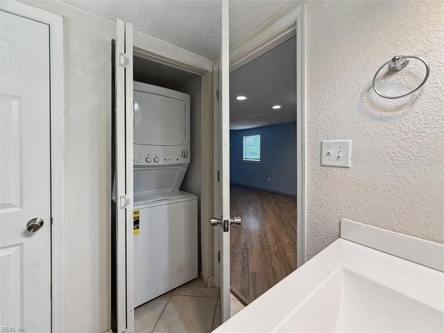 4200 Airline BLVD, Chesapeake, VA 23321
