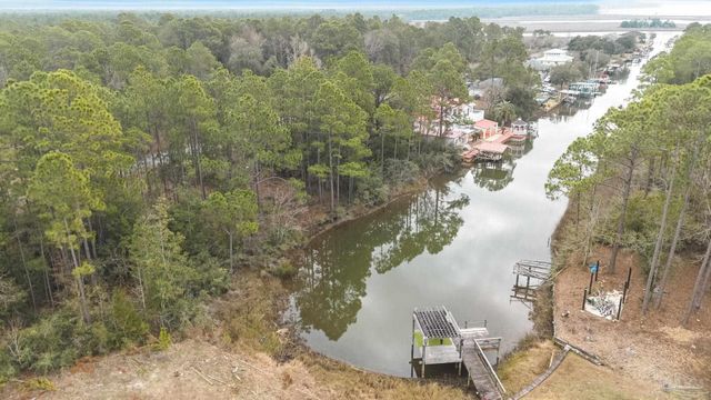 2653 San Clemente Dr Lot 410, Milton, FL 32583