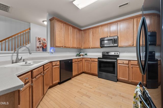 204 Lone Star Way, Cary, NC 27519