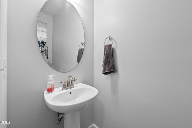 204 Lone Star Way, Cary, NC 27519