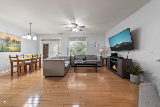 204 Lone Star Way, Cary, NC 27519