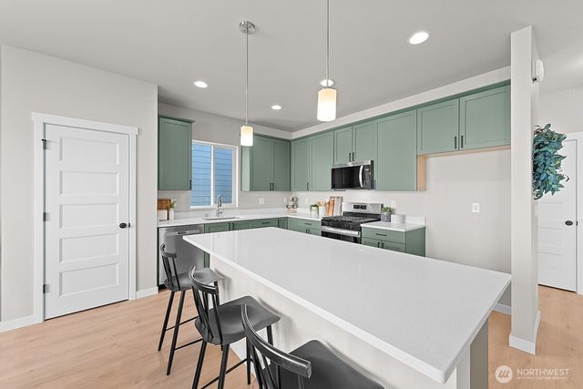 2111 169th Street NE, Marysville, WA 98271