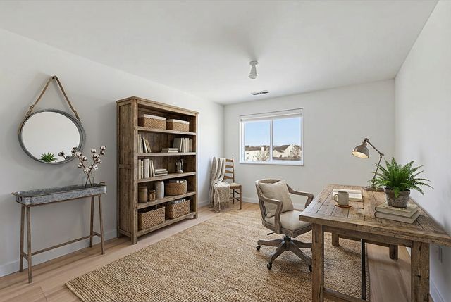 2006 Serenity Lane, Woodstock, IL 60098