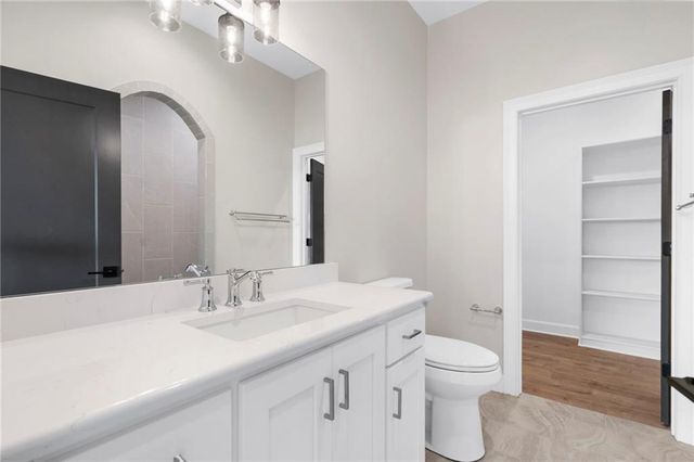 11938 N Keeler Street, Olathe, KS 66061