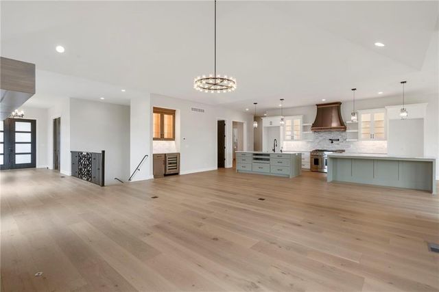 11938 N Keeler Street, Olathe, KS 66061