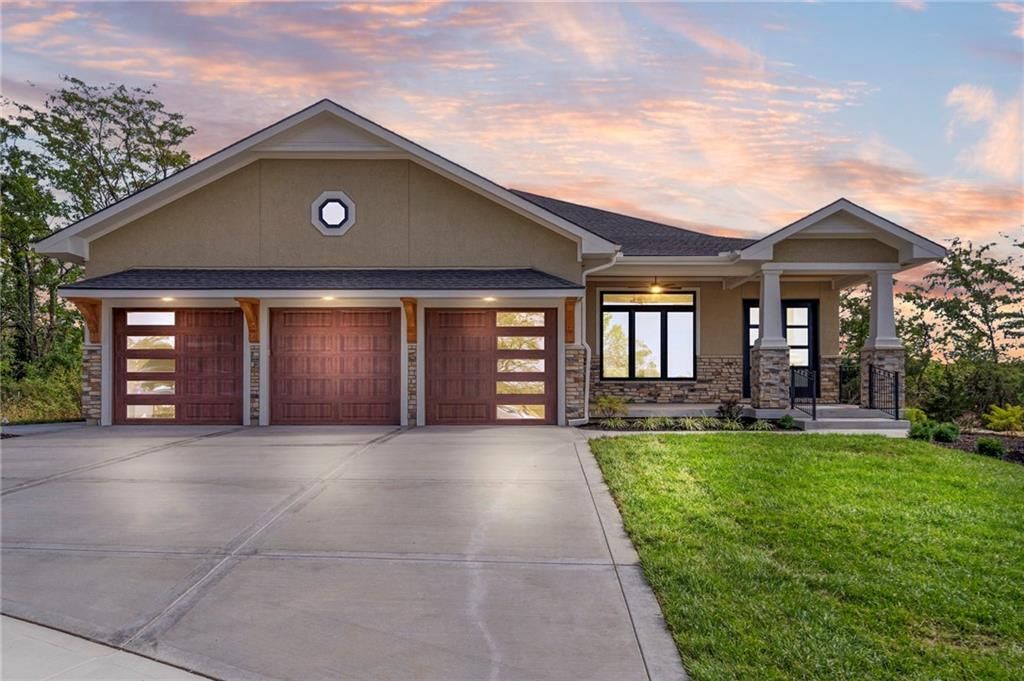 11938 N Keeler Street, Olathe, KS 66061