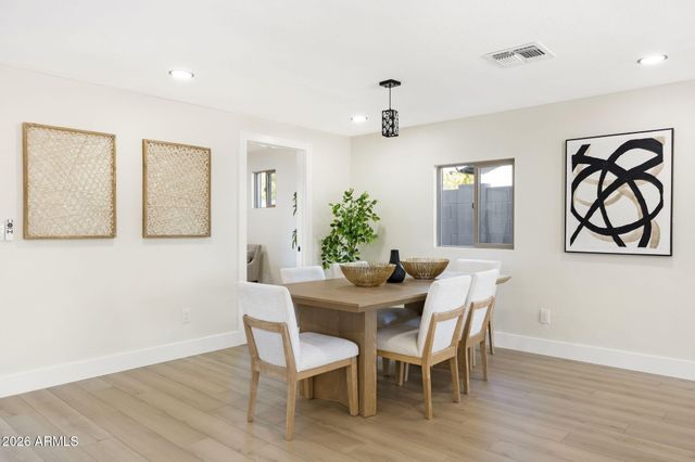 3718 E Evans Drive, Phoenix, AZ 85032