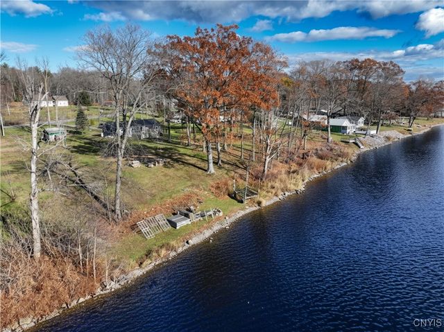 1528 State Route 49, Vienna, NY 13042
