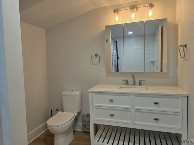 1528 State Route 49, Vienna, NY 13042