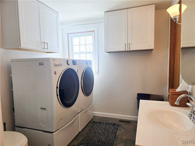 1528 State Route 49, Vienna, NY 13042