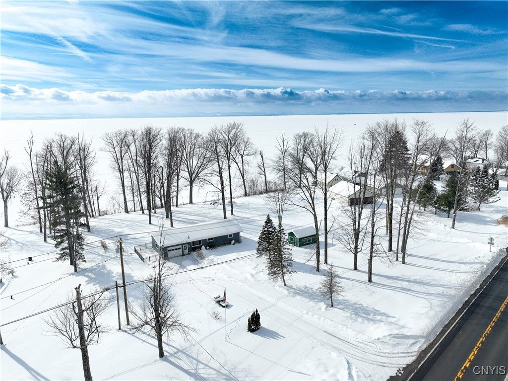 1528 State Route 49, Vienna, NY 13042