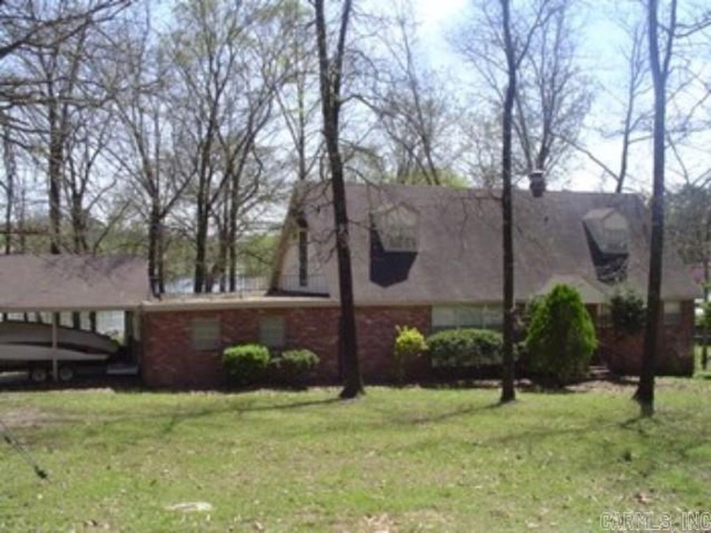 220 Beachview Circle, Hot Springs, AR 71913