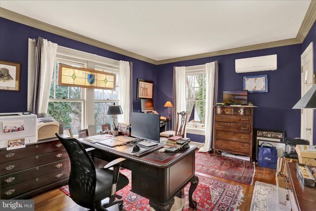 1810 HOLLY RD, Reading, PA 19602